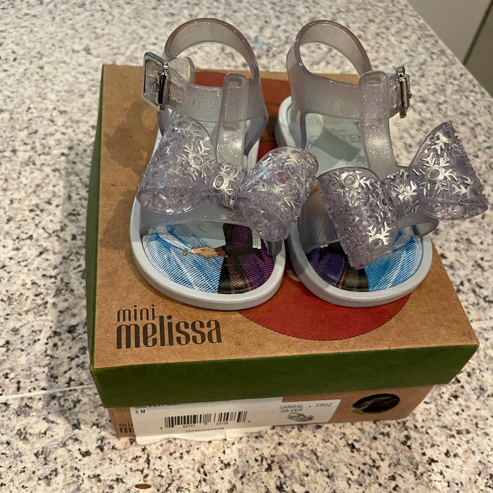 Mini Melissa toddler shoes 5c